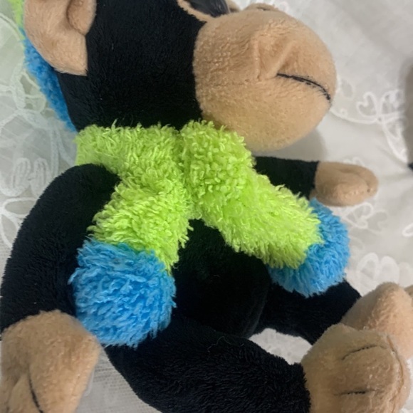 The Petting Zoo baby Chimp Monkey plush 7" black wearing hat & scarf 1994 - Picture 5 of 10